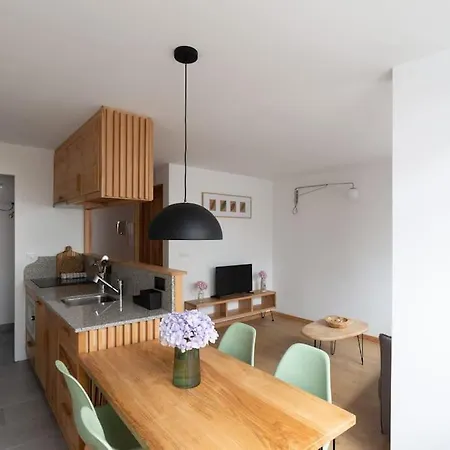Ferreiros - Wood Design * Puentedeume